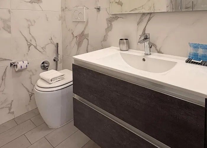 Gold Fabulous Jacuzzi Trastevere * Rom